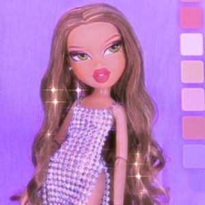 Meet your Posher, Simone